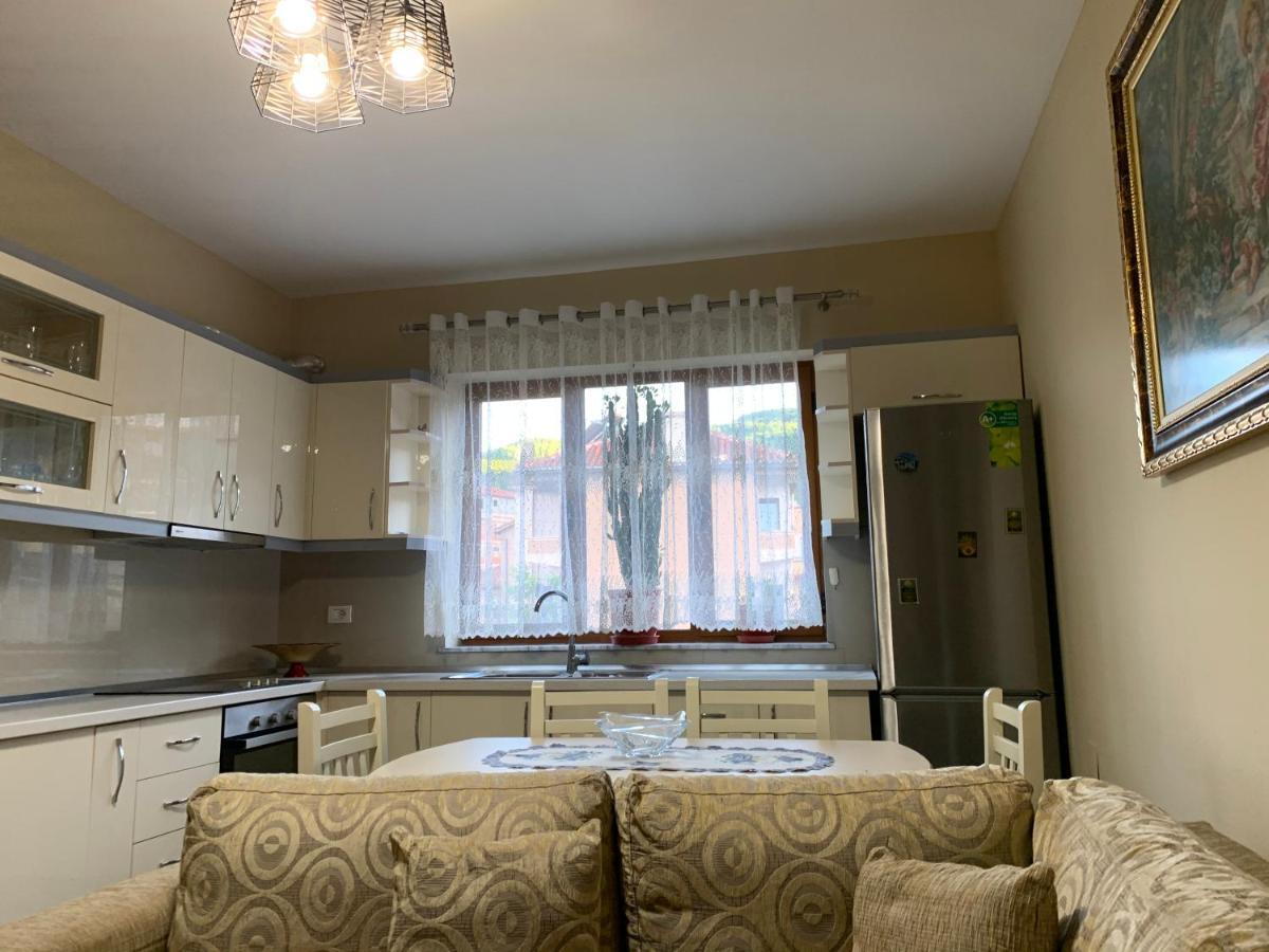 Syzo Apartments Pogradec Zewnętrze zdjęcie