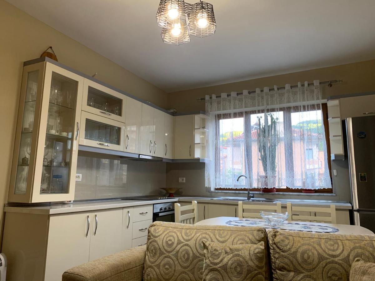 Syzo Apartments Pogradec Zewnętrze zdjęcie